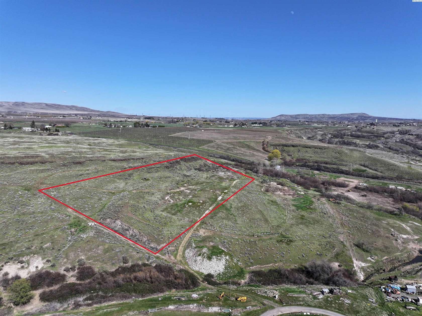 5.13 Acres of Residential Land for Sale in Benton City, Washington