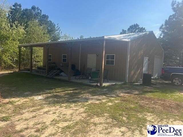 16.2 Acres of Recreational Land with Home for Sale in Hartsville, South Carolina