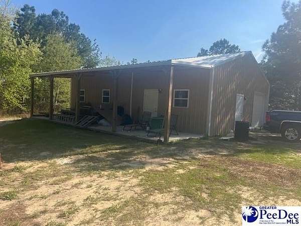 16.2 Acres of Recreational Land with Home for Sale in Hartsville, South Carolina