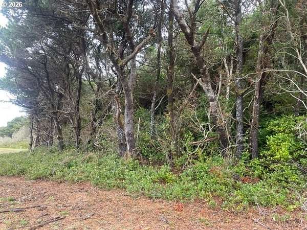 0.35 Acres of Residential Land for Sale in Florence, Oregon