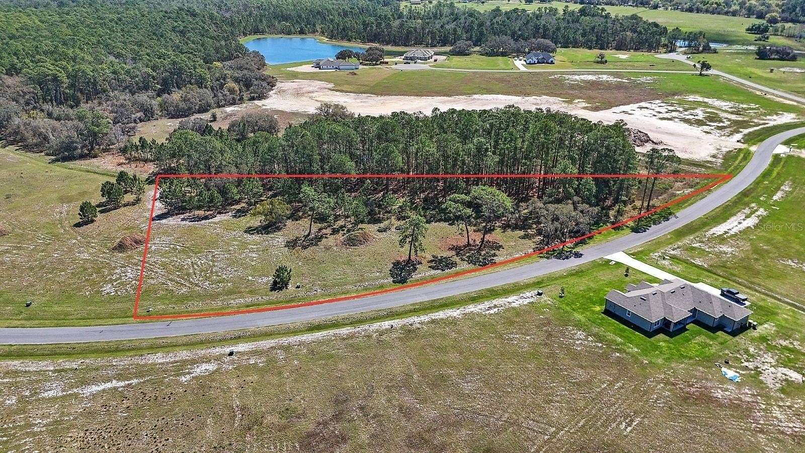 1 Acre of Residential Land for Sale in Umatilla, Florida