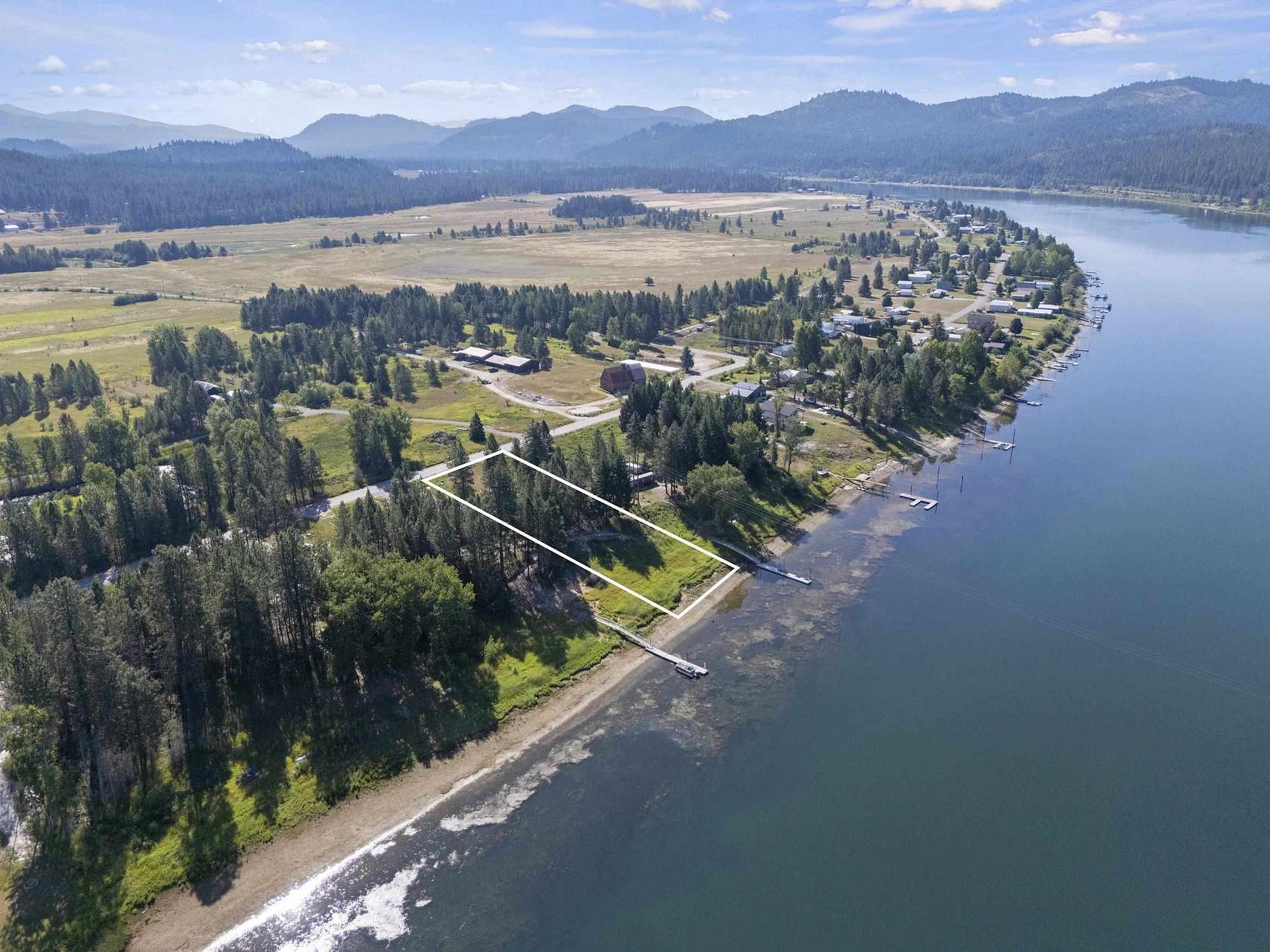 1 Acre of Residential Land for Sale in Newport, Washington