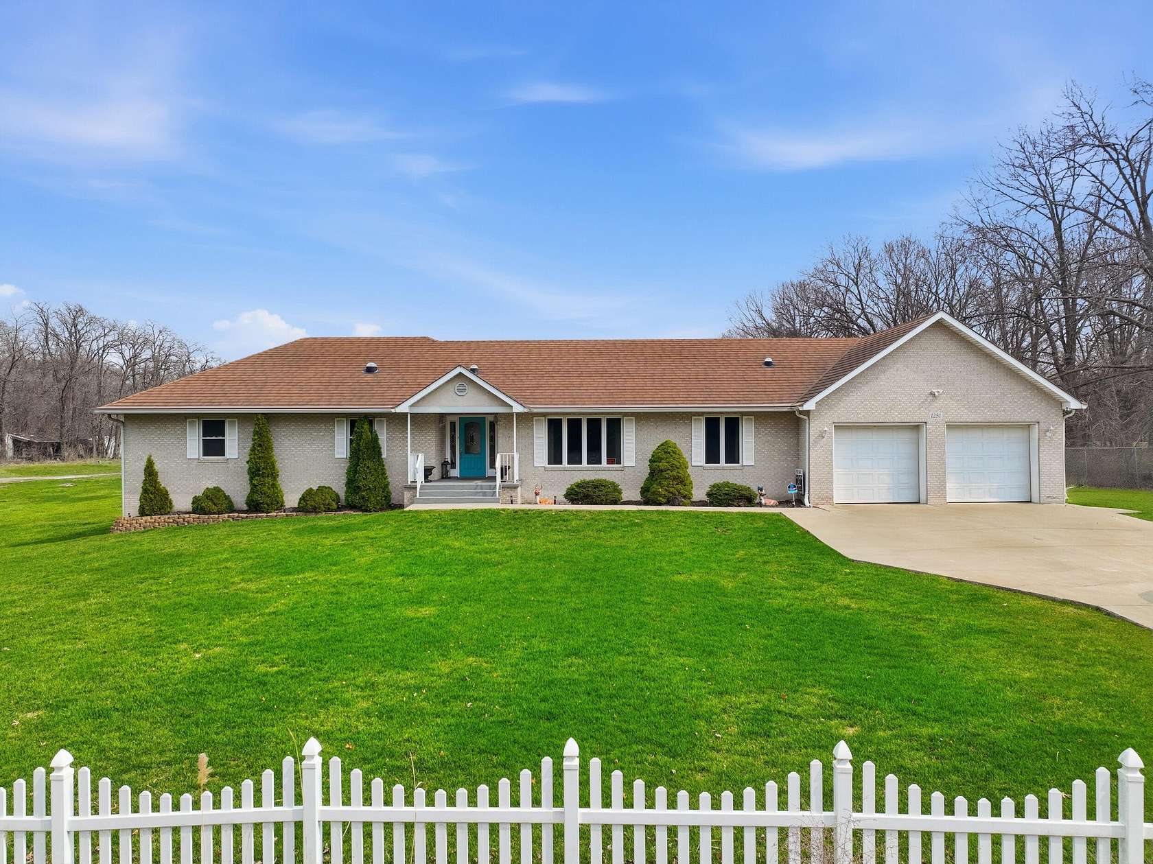 6 Acres of Land with Home for Sale in Porter, Indiana