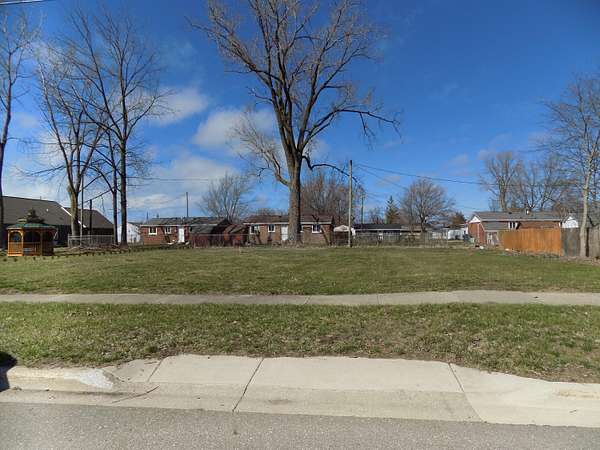 0.24 Acres of Residential Land for Sale in South Haven, Michigan