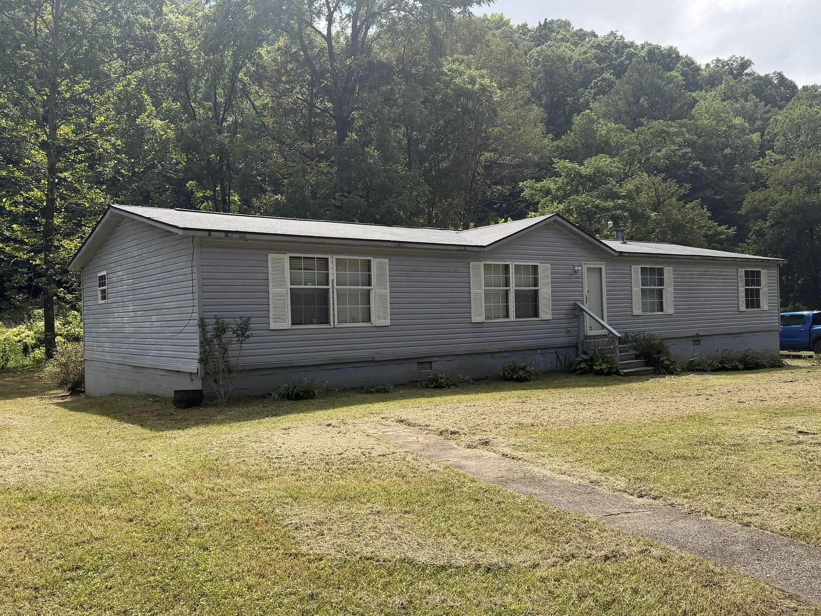 10.2 Acres of Land with Home for Sale in Cranks, Kentucky