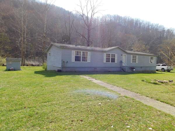 10.2 Acres of Land with Home for Sale in Cranks, Kentucky