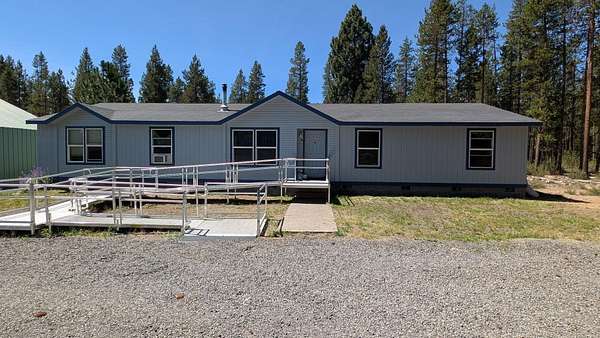 2.84 Acres of Land with Home for Sale in Gilchrist, Oregon