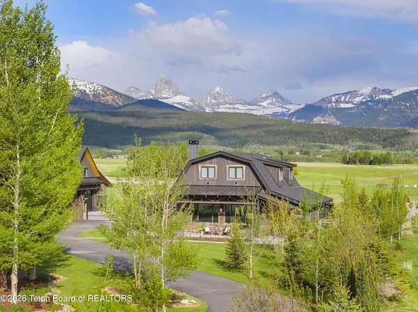 2.5 Acres of Land with Home for Sale in Tetonia, Idaho