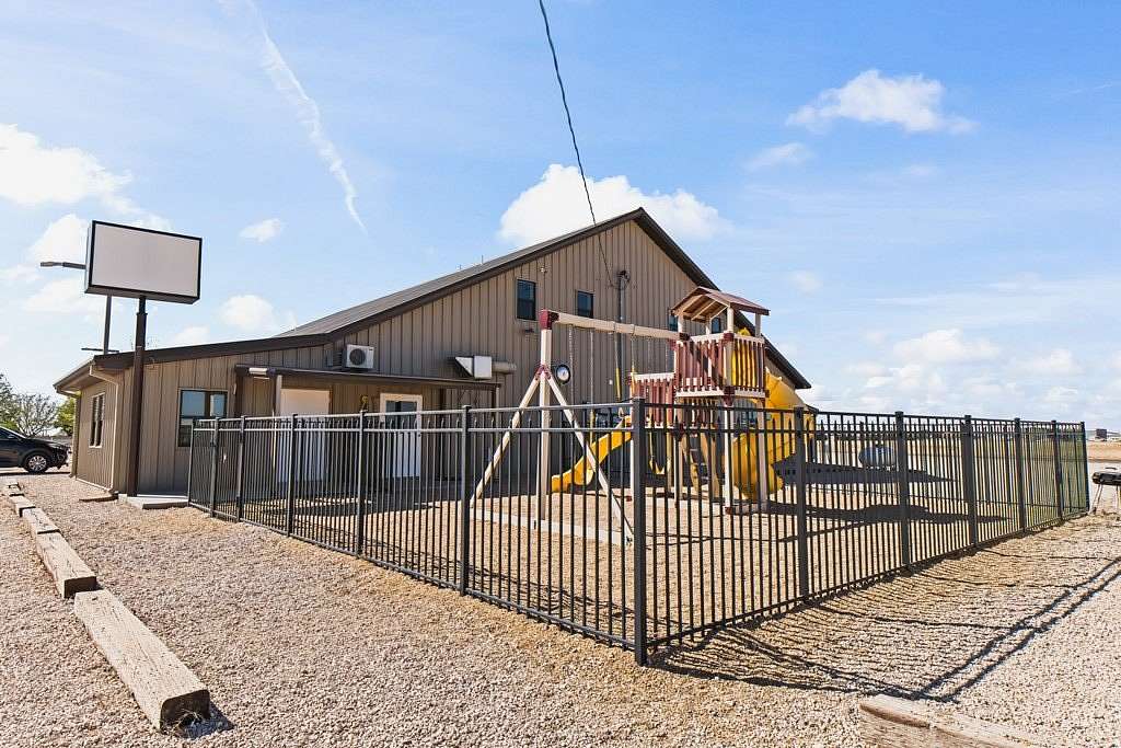 2.49 Acres of Land with Home for Sale in Seminole, Texas