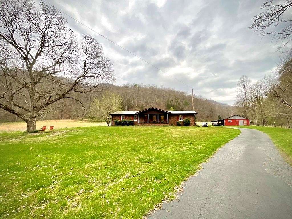 35 Acres of Land with Home for Sale in Virgie, Kentucky