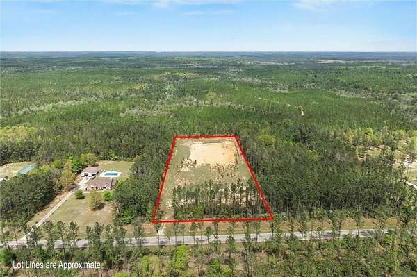 5.12 Acres of Residential Land for Sale in Chunchula, Alabama
