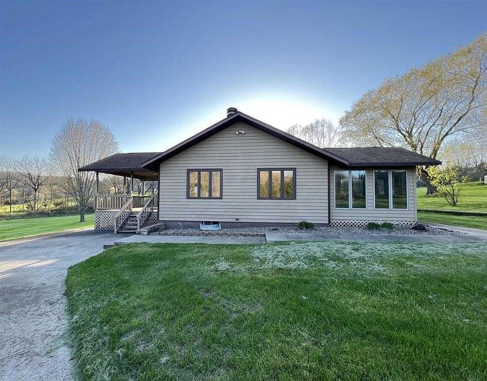 2.15 Acres of Land with Home for Sale in Galena, Illinois