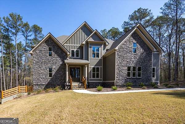 2.28 Acres of Land with Home for Sale in Concord, Georgia