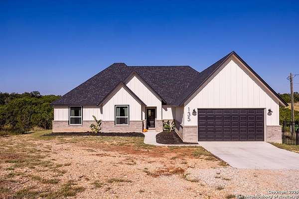 6.37 Acres of Land with Home for Sale in Kerrville, Texas