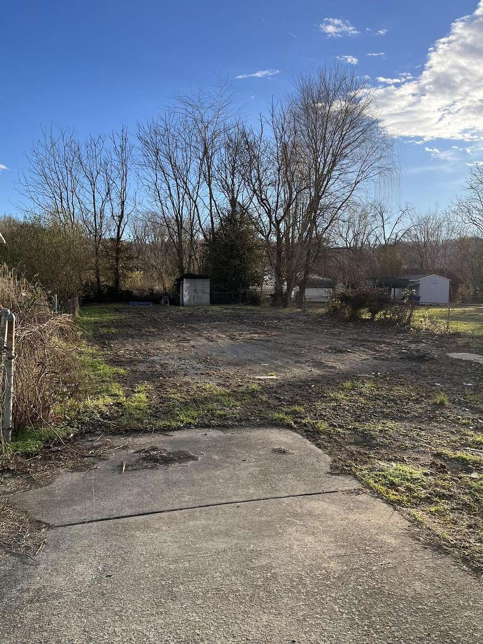 0.13 Acres of Land for Sale in Middlesboro, Kentucky