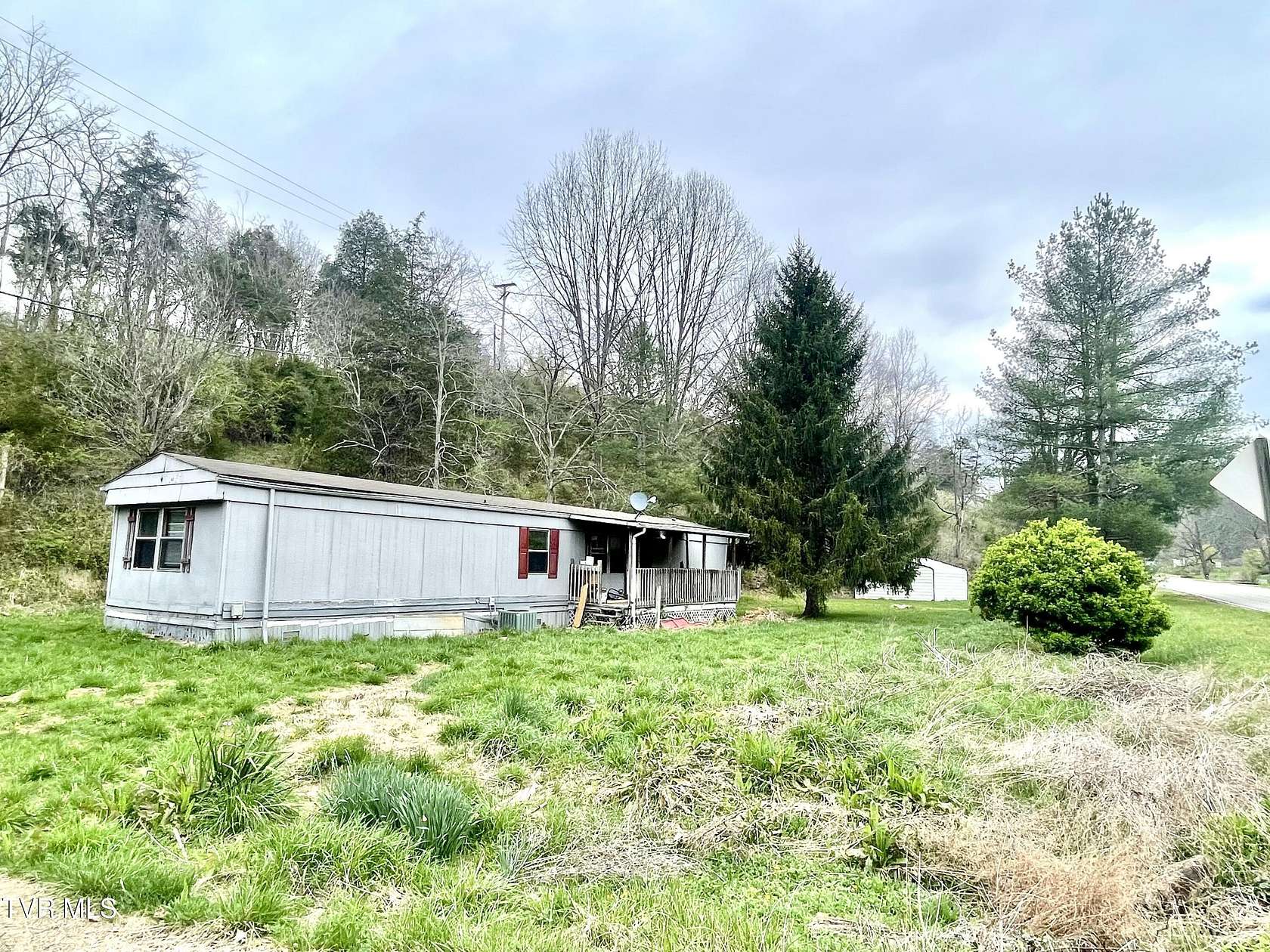 3 Acres of Land with Home for Sale in Gate City, Virginia