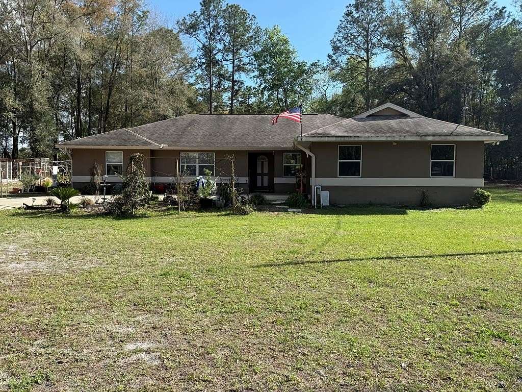1.84 Acres of Land with Home for Sale in Williston, Florida