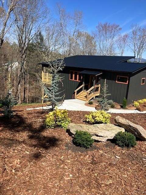 2.16 Acres of Land with Home for Sale in Ellijay, Georgia