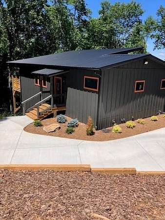 2.16 Acres of Land with Home for Sale in Ellijay, Georgia