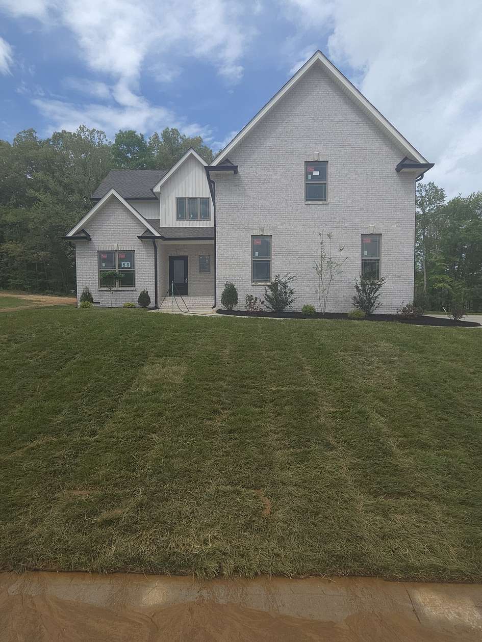 1.58 Acres of Land with Home for Sale in Clarksville, Tennessee