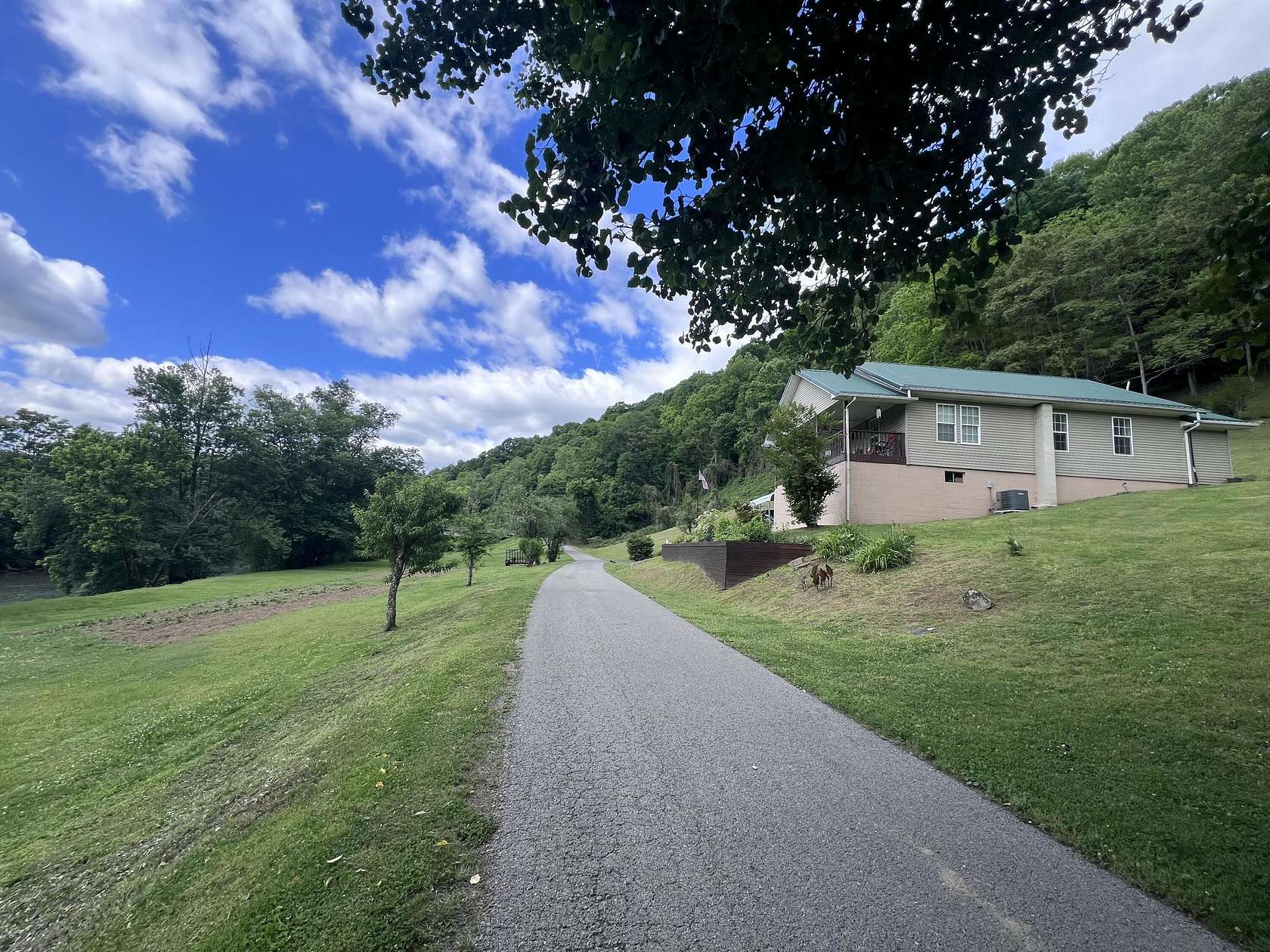 8 Acres of Land with Home for Sale in Miracle, Kentucky