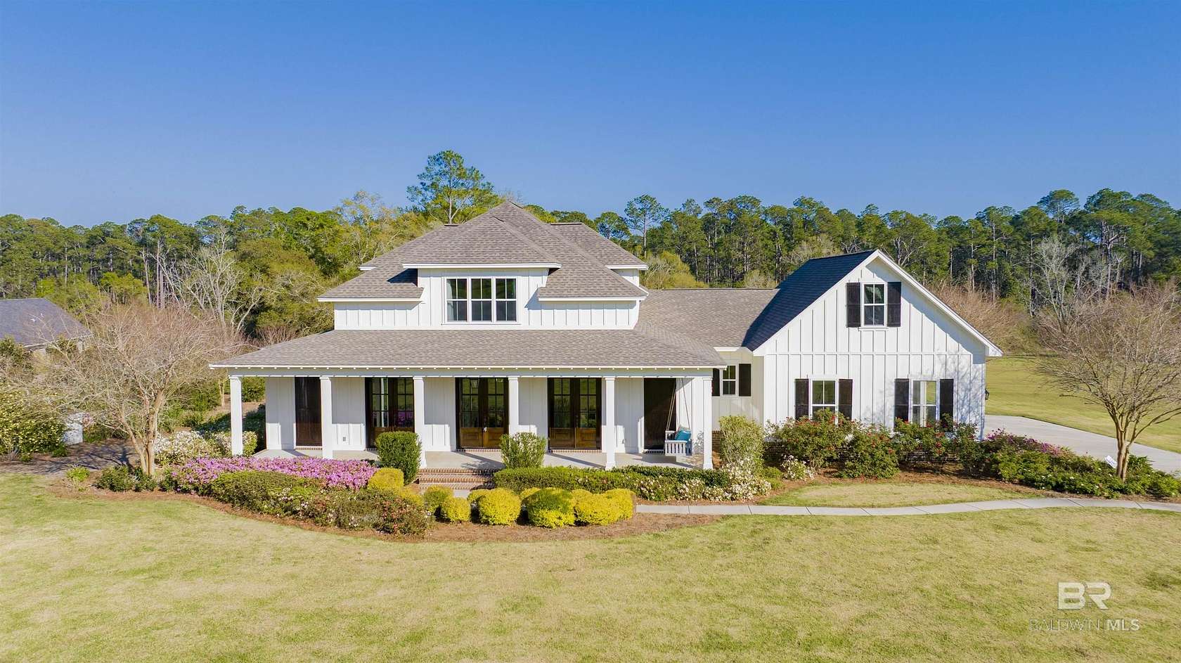 2.29 Acres of Land with Home for Sale in Fairhope, Alabama