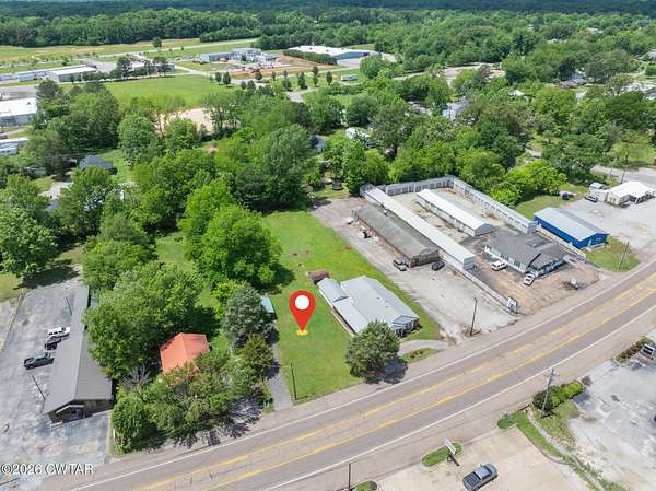 0.38 Acres of Mixed-Use Land for Sale in Parsons, Tennessee