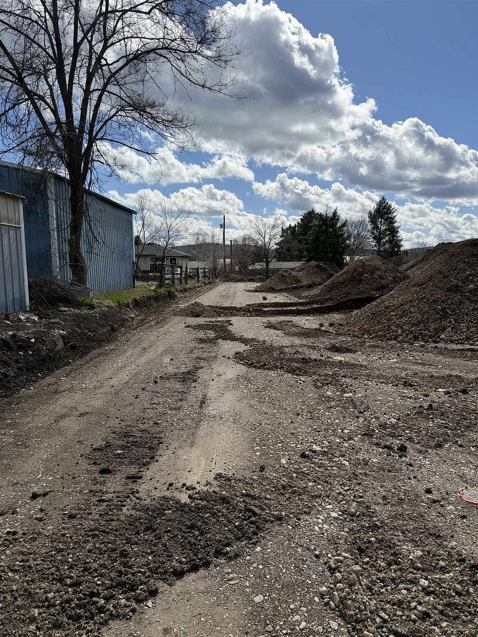 0.64 Acres of Residential Land for Sale in Spokane Valley, Washington