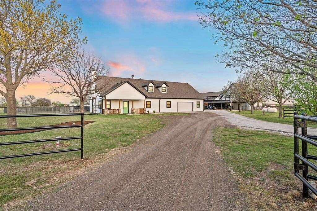 4.59 Acres of Land with Home for Sale in Sanger, Texas