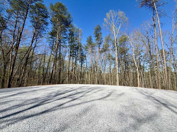 6.58 Acres of Residential Land for Sale in Walland, Tennessee