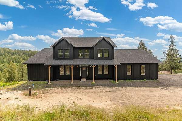 21.3 Acres of Recreational Land with Home for Sale in Nine Mile Falls, Washington