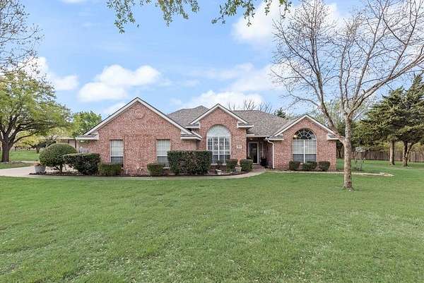 1.89 Acres of Land with Home for Sale in Midlothian, Texas