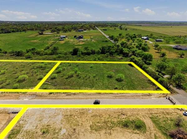 2 Acres of Land with Home for Sale in Grandview, Texas
