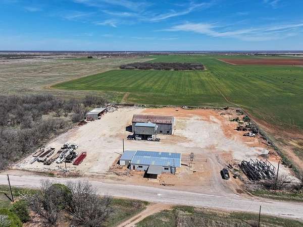 4 Acres of Improved Commercial Land for Sale in Hodges, Texas