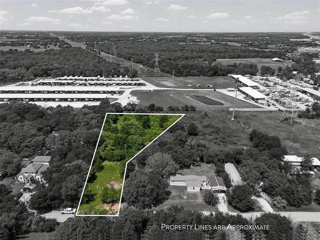 1.29 Acres of Residential Land for Sale in Elm Mott, Texas