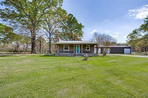 12.1 Acres of Land with Home for Sale in Bogata, Texas