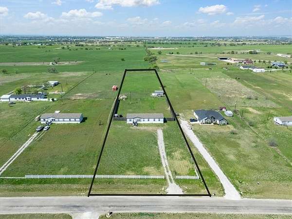 3 Acres of Land with Home for Sale in Decatur, Texas