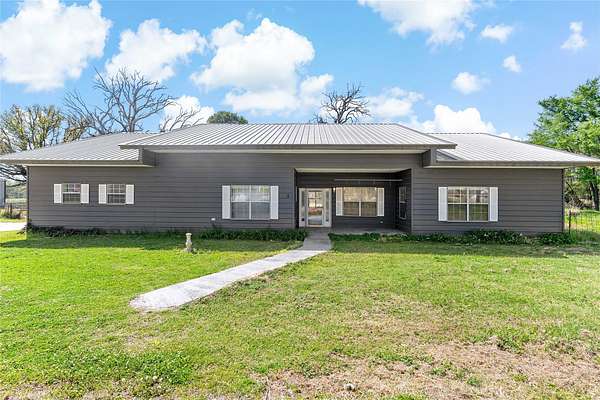 11.7 Acres of Land with Home for Sale in Paris, Texas