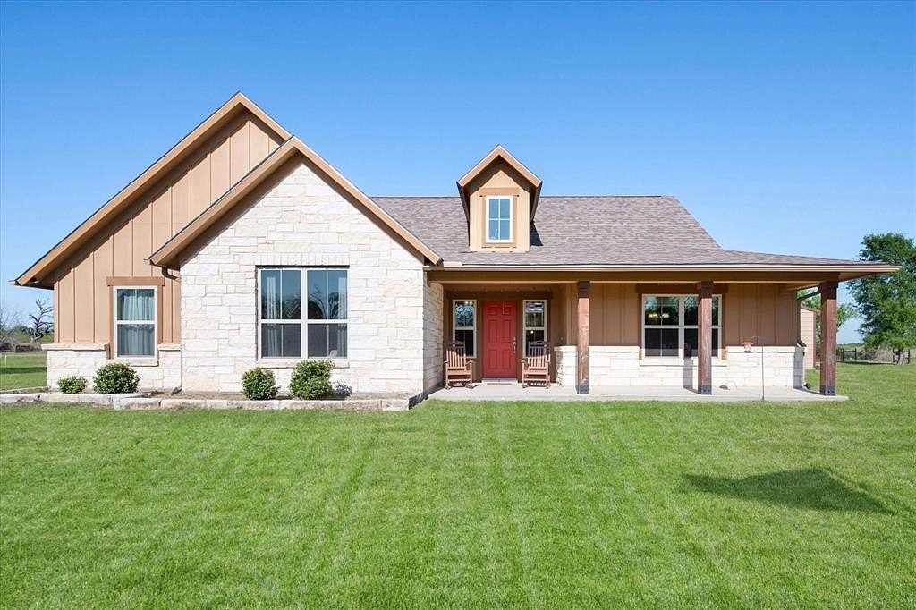 6 Acres of Land with Home for Sale in Kerens, Texas