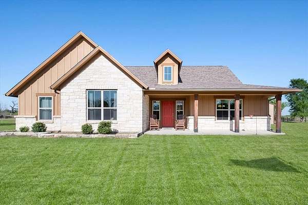 6 Acres of Land with Home for Sale in Kerens, Texas