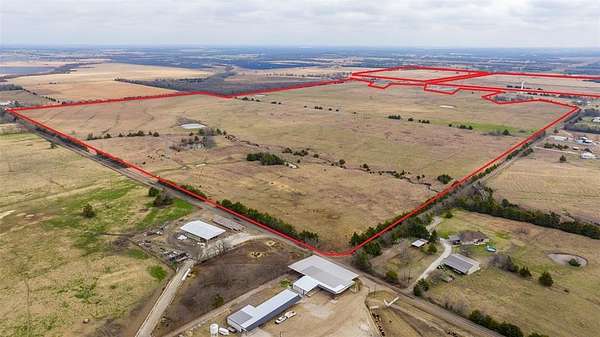 494 Acres of Land for Sale in Brookston, Texas