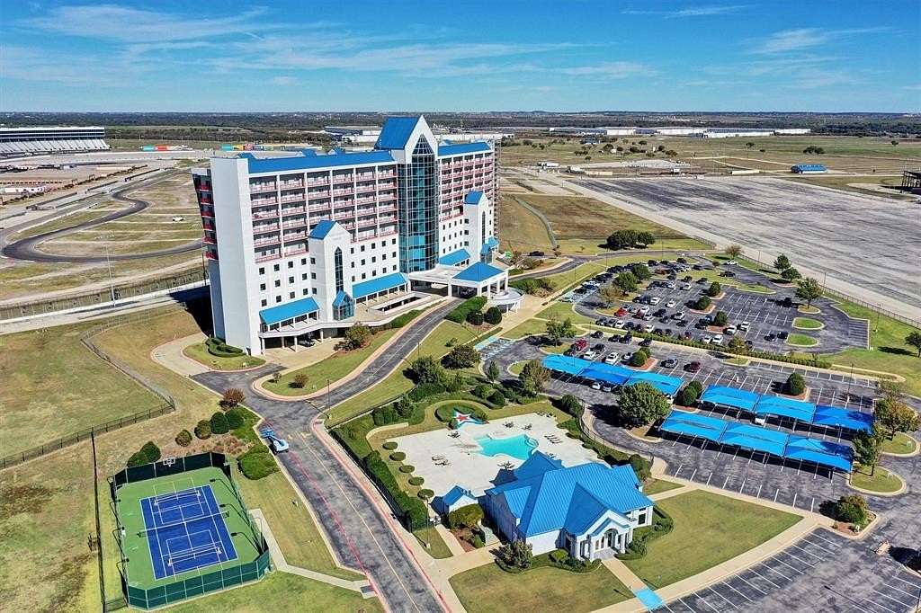 2.48 Acres of Mixed-Use Land for Sale in Fort Worth, Texas