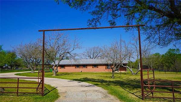 2.3 Acres of Land with Home for Lease in Terrell, Texas