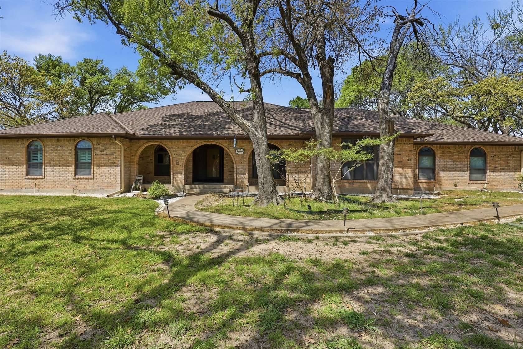 1.62 Acres of Land with Home for Sale in Willow Park, Texas