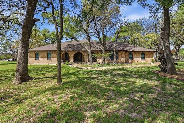 1.62 Acres of Land with Home for Sale in Willow Park, Texas