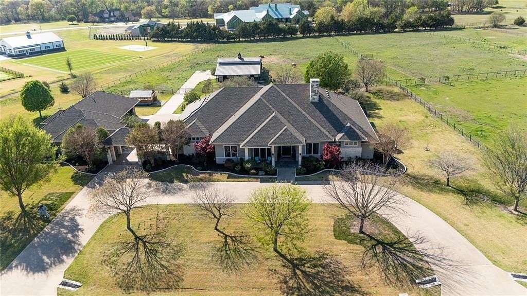 4.48 Acres of Land with Home for Sale in Prosper, Texas