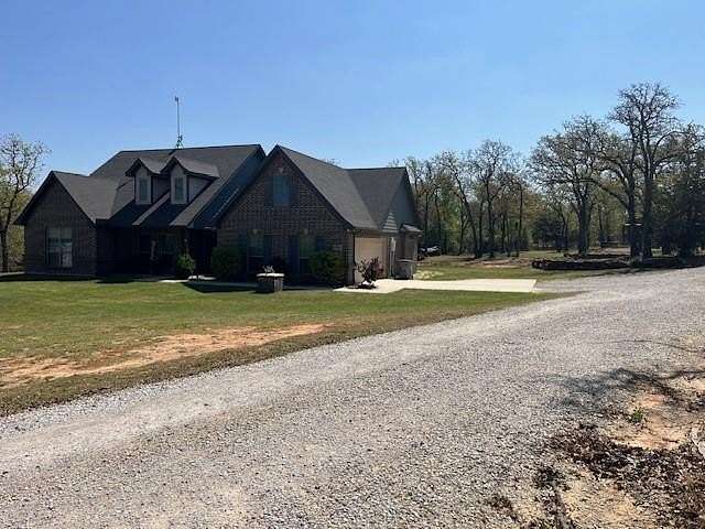 2.19 Acres of Land with Home for Sale in Paradise, Texas