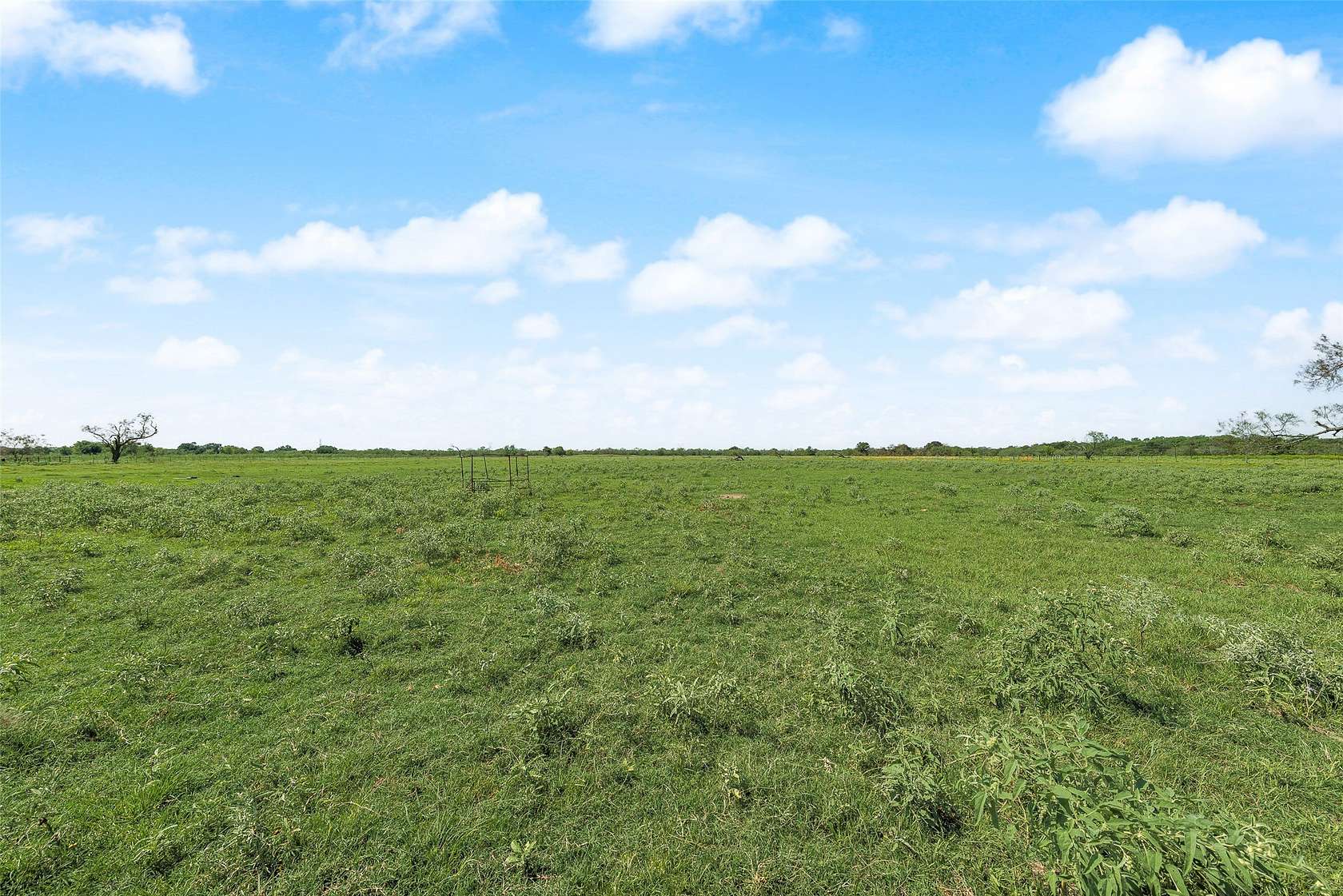 8.5 Acres of Residential Land for Sale in Honey Grove, Texas