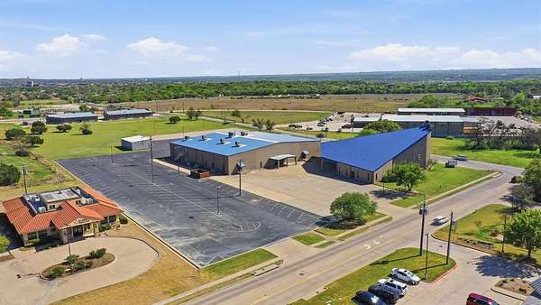 9 Acres of Commercial Land for Sale in Willow Park, Texas