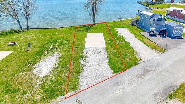 0.09 Acres of Land for Sale in Kerens, Texas